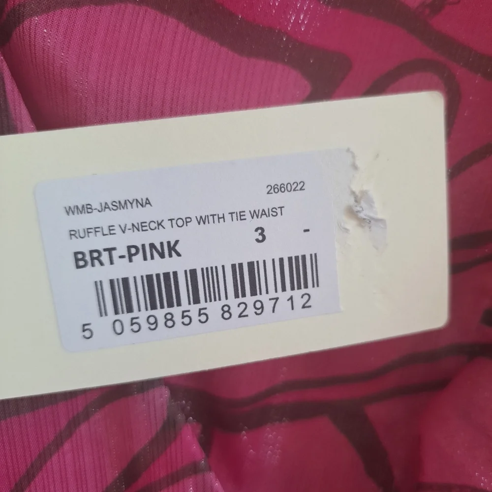 🆕TED BAKER JASMYNA TOP - Picture 8 of 9